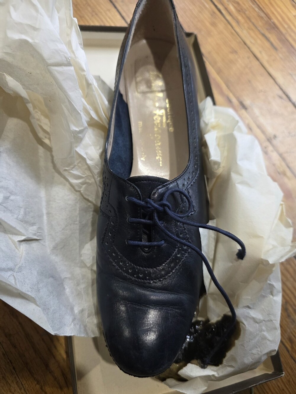 Vintage Salvatore Ferragamo Boutique Navy Calf Leather Oxford Wedges Size 7 AA B